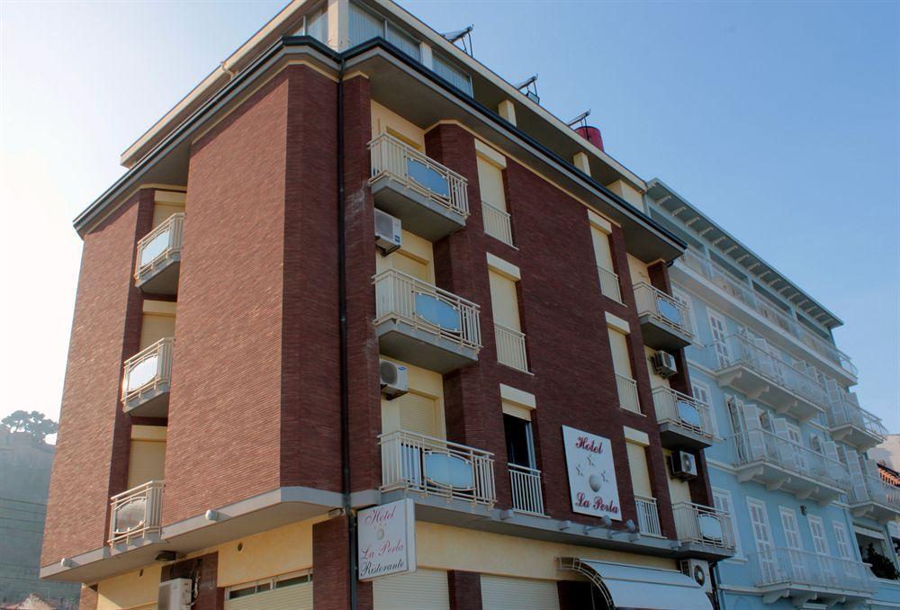 Hotel La Perla Купра-Мариттима Экстерьер фото