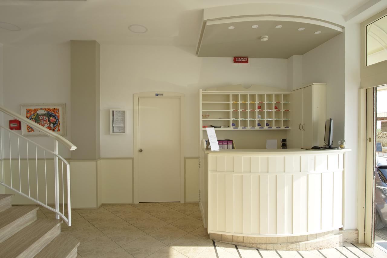 Hotel La Perla Купра-Мариттима Экстерьер фото