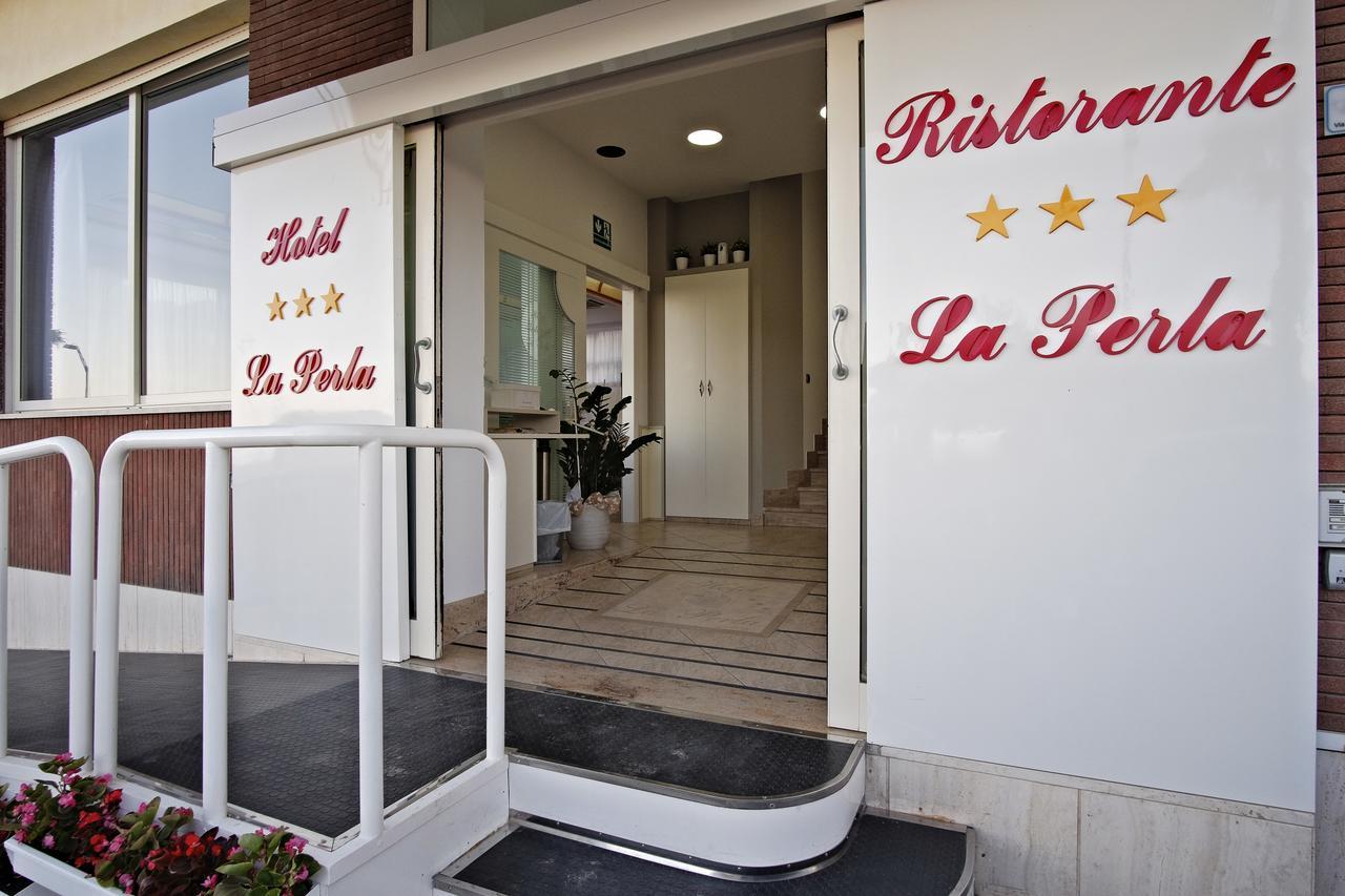 Hotel La Perla Купра-Мариттима Экстерьер фото