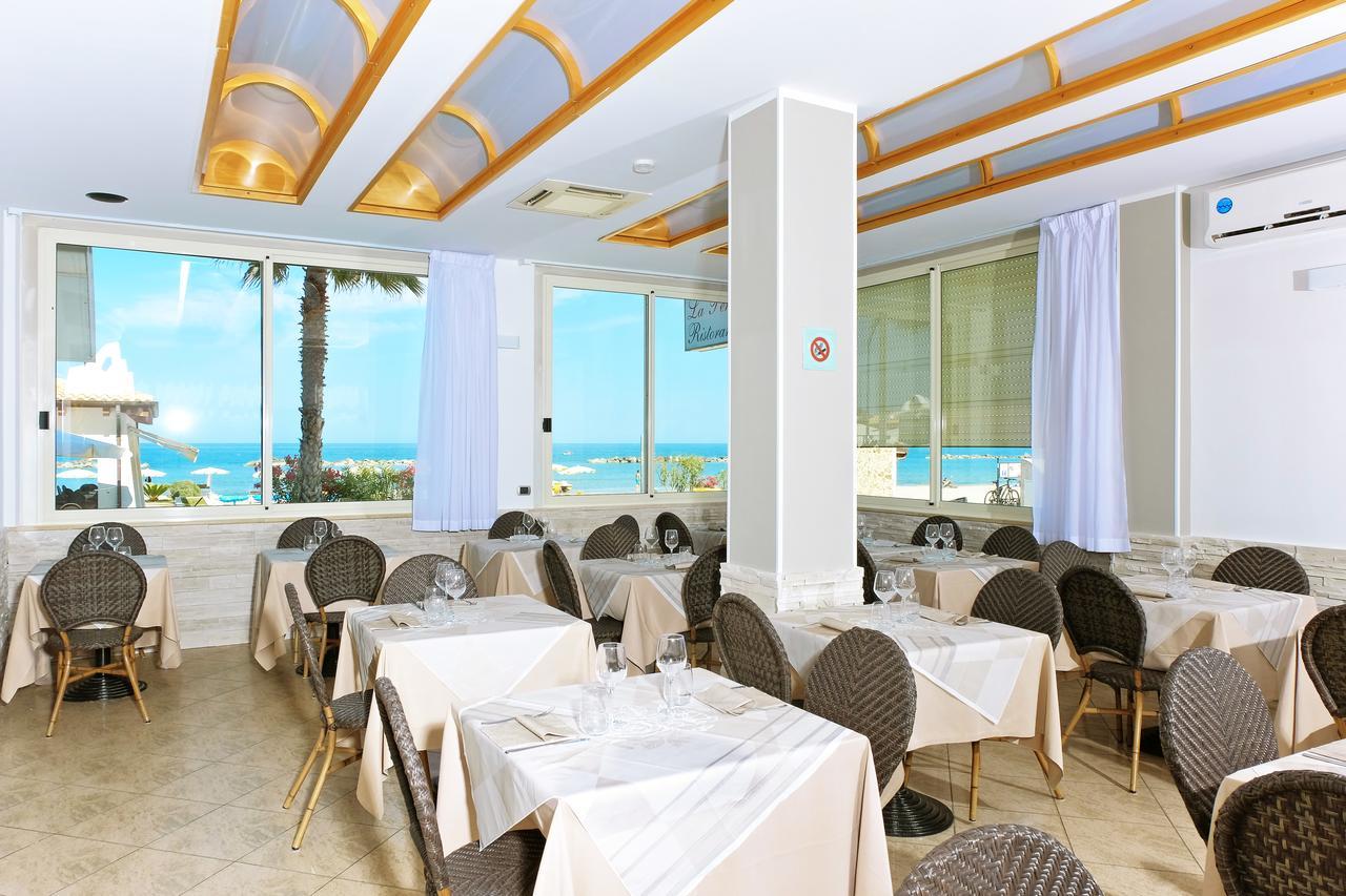 Hotel La Perla Купра-Мариттима Экстерьер фото